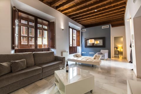 Living room, Seating area