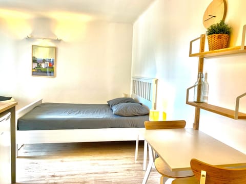 PERLE Studio Apartment in Manosque