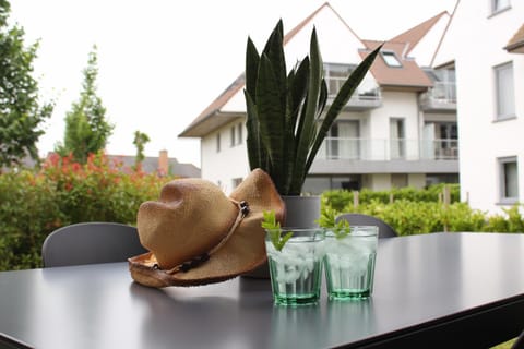 Patio, Balcony/Terrace