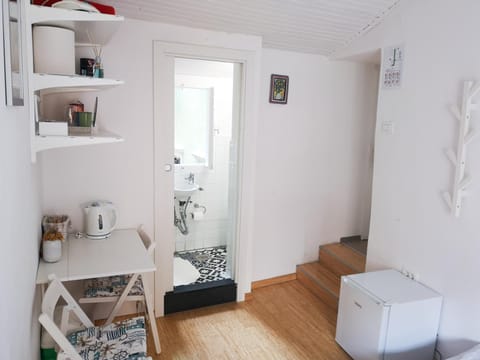 Coffee/tea facilities, Other, Seating area