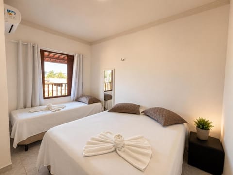 Bed, Photo of the whole room, Bedroom, towels, air conditioner