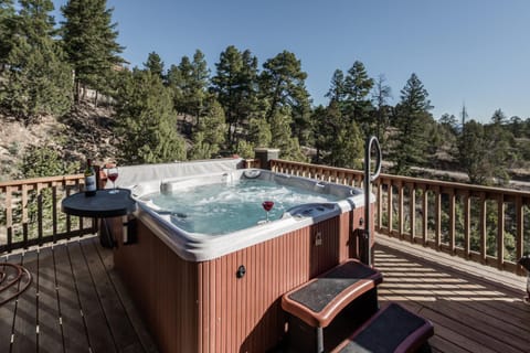 Natural landscape, Hot Tub, Balcony/Terrace