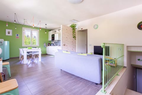 Communal lounge/ TV room