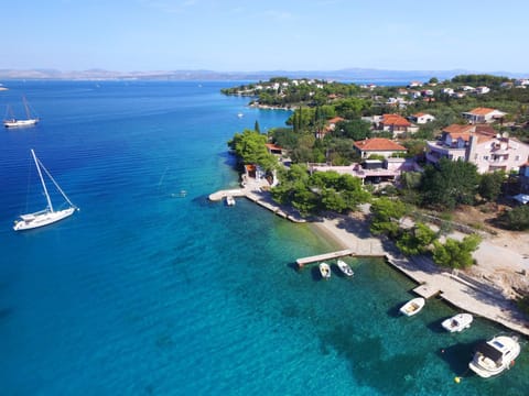 Bird's eye view, Sea view