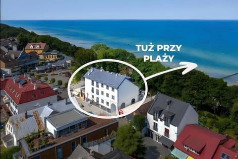 Property building, Natural landscape, Bird's eye view, Beach, Beach, City view, Sea view