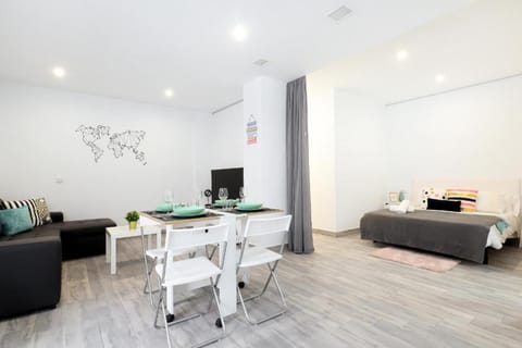 Living room, Seating area, Dining area