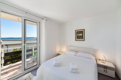 Apartment Bella Apartment in Baška Voda