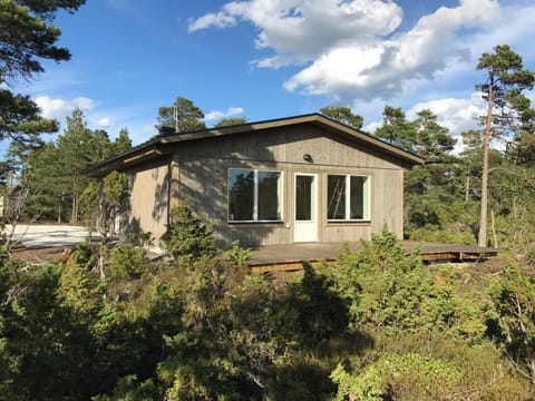 Property building, Patio, Balcony/Terrace
