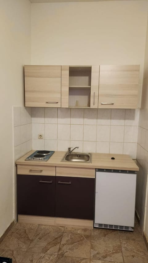 Buffet M Apartments and Rooms Obrovac Hostel in Šibenik-Knin County, Croatia