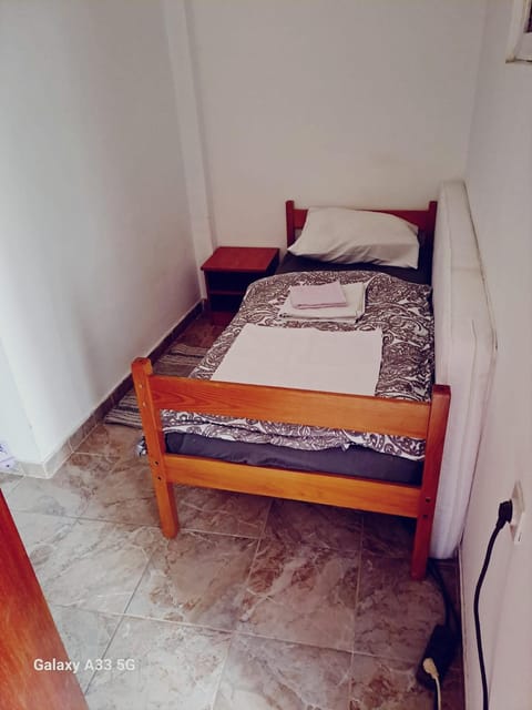 Buffet M Apartments and Rooms Obrovac Hostel in Šibenik-Knin County, Croatia