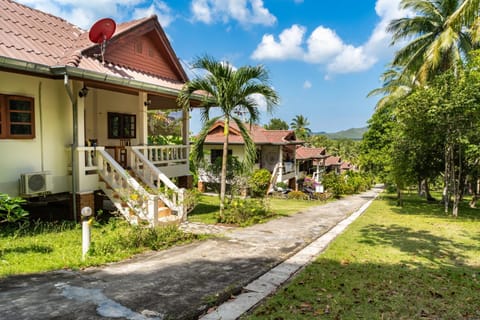 Property building, Garden
