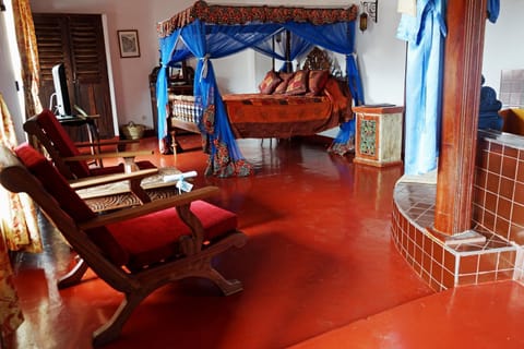 Photo of the whole room, Bath