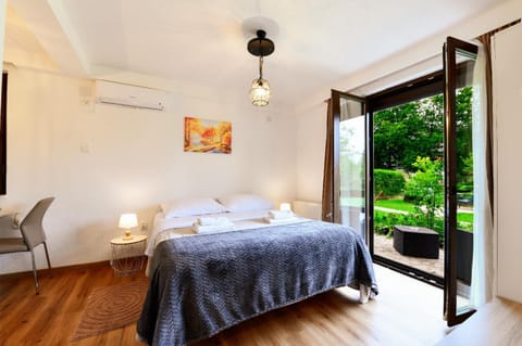 TOMLJANOVIĆ Bed and Breakfast in Jezerce