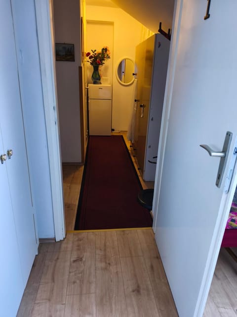 Rooms IVKA Bed and Breakfast in Jezerce