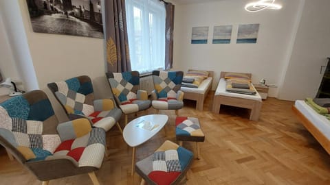 Bed, Living room, Photo of the whole room, Seating area, Bedroom