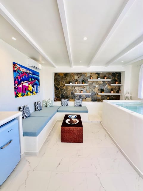 Arlene Suites Bed and Breakfast in Mesaria