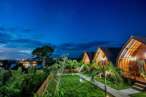 Property building, Garden