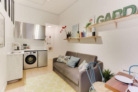 Kitchen or kitchenette, Living room, Seating area, washing machine