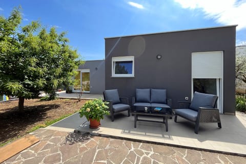 Patio, Balcony/Terrace