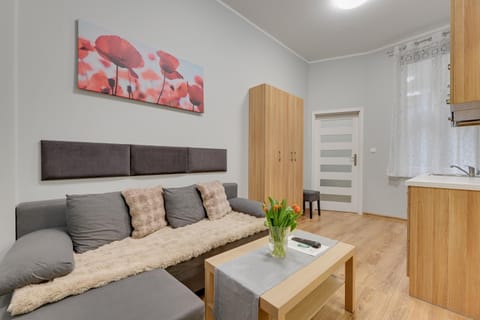 Kitchen or kitchenette, Seating area, flat iron, wardrobe