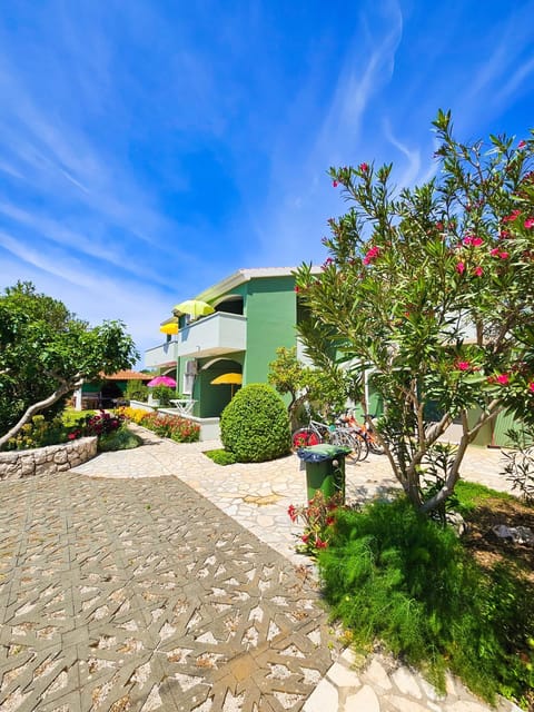 Apartmani Albi Apartment in Zadar County