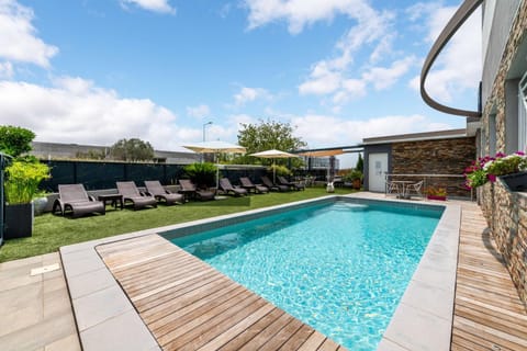 Pool view, Swimming pool