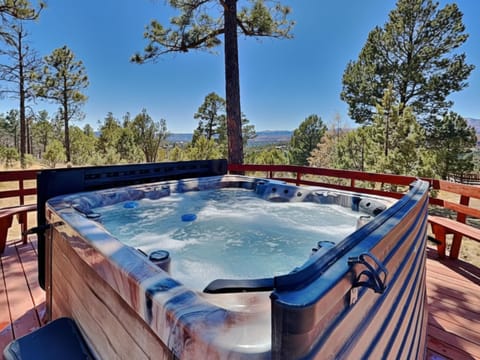 Natural landscape, Hot Tub, Balcony/Terrace, Mountain view