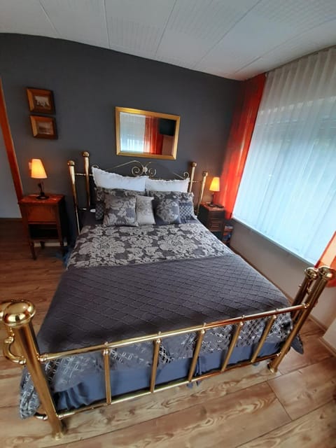 Gastehaus am Calmont Bed and Breakfast in Ediger-Eller