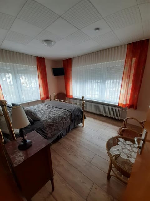 Gastehaus am Calmont Bed and Breakfast in Ediger-Eller