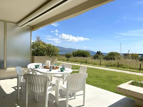 Appartement 3 pièces 4 couchages avec parking au Lavandou - FR-1-251-316 Apartment in Le Lavandou