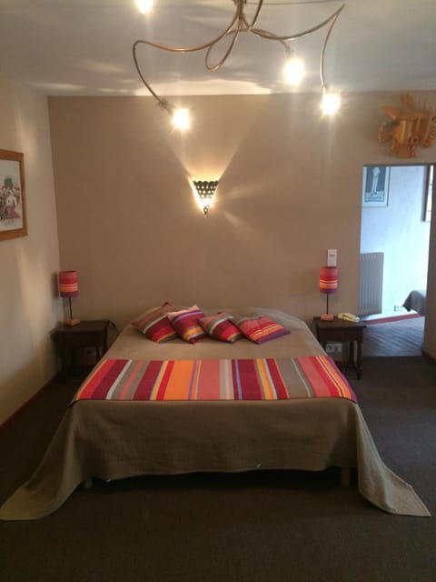 Bed, Balcony/Terrace, Bedroom, City view