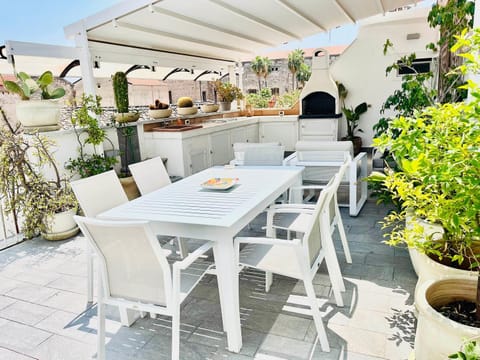 Balcony/Terrace, Balcony/Terrace