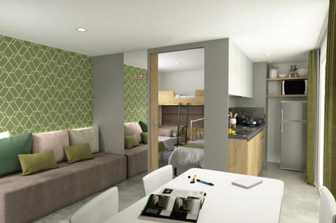Coffee/tea facilities, Kitchen or kitchenette, Living room