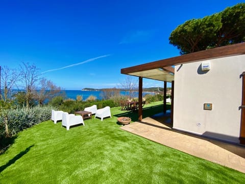 Property building, Natural landscape, Garden, Sea view