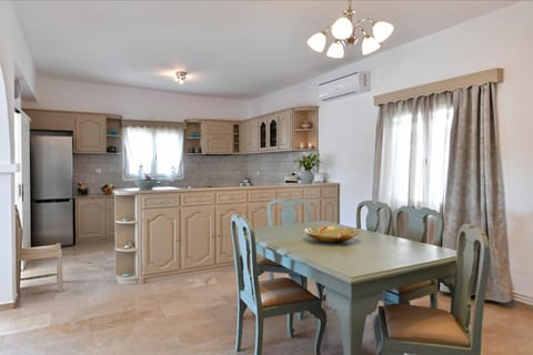 Dining area, air conditioner