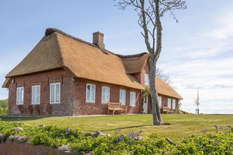 Reethüs Rosenkranz House in Nordfriesland