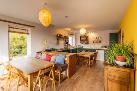 Shorefield, Bruichladdich House in England