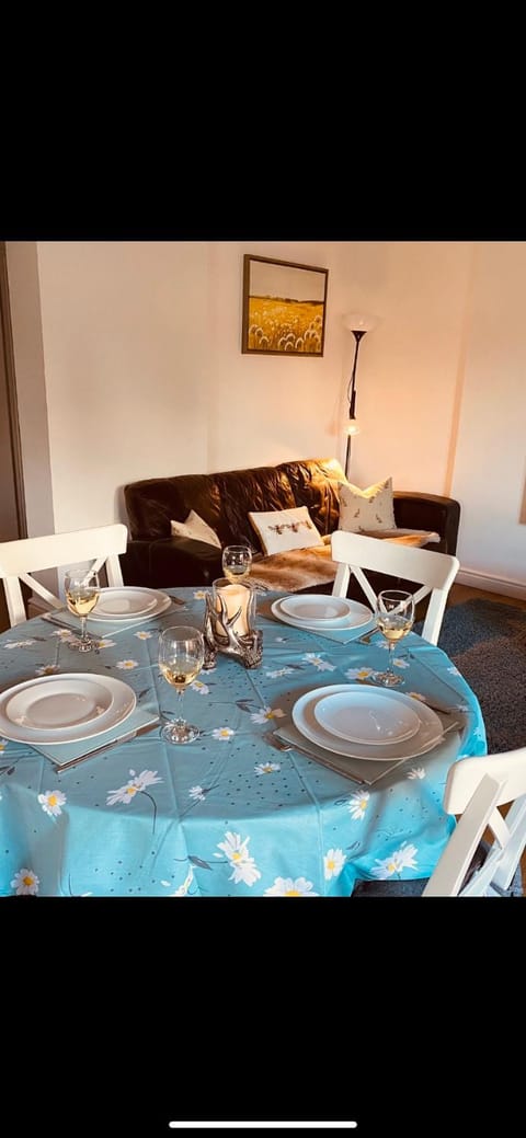 Anvil Cottage House in Wales