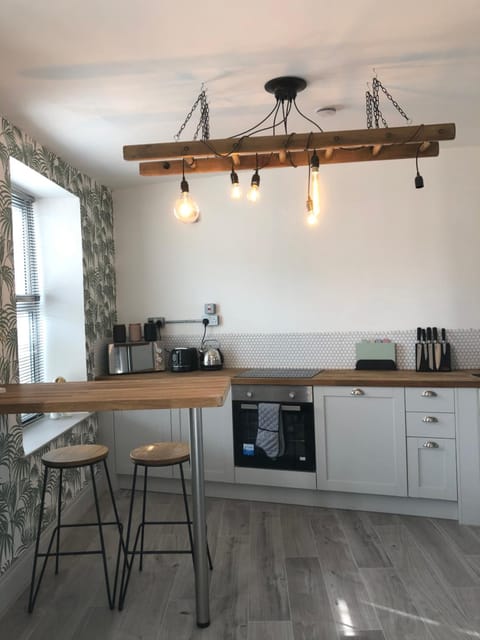 High St. Hideout Apartment in Caernarfon