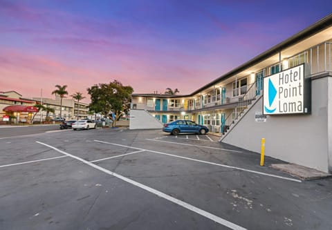 Property building, Parking