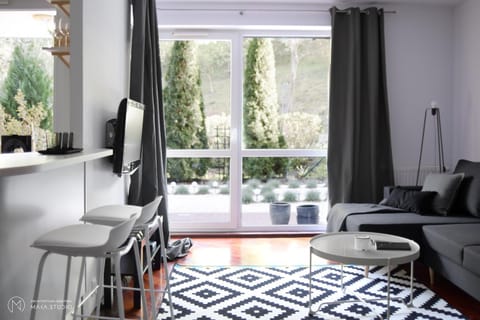 APARTAMENT TARASY GDYNI z OGRÓDKIEM Apartment in Pomeranian Voivodeship