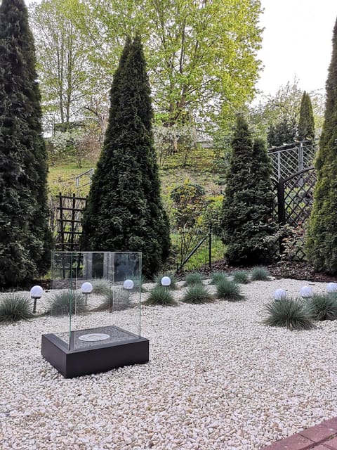 APARTAMENT TARASY GDYNI z OGRÓDKIEM Apartment in Pomeranian Voivodeship