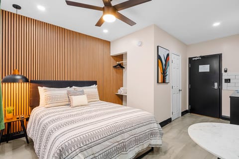 Bed, Photo of the whole room, Bedroom, wardrobe