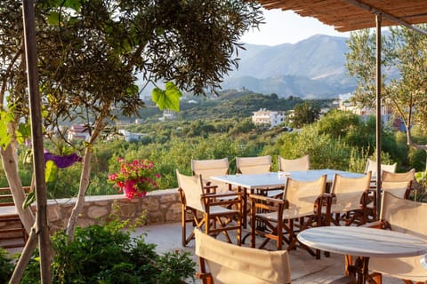 View (from property/room), Mountain view, Sea view, Breakfast