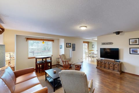 2 Bed 1 Bath Vacation home in Seaside House in Seaside