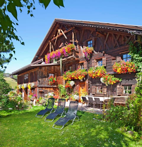 Property building, Spring, Summer, Garden