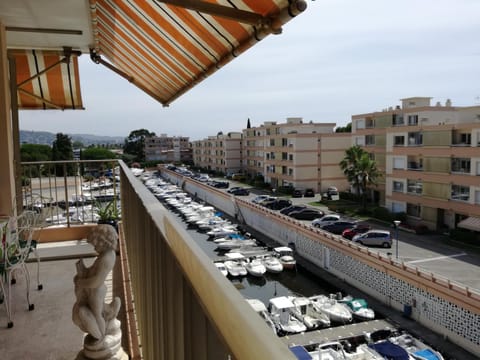 Le Balcon d'Azur Apartment in Mandelieu-La Napoule