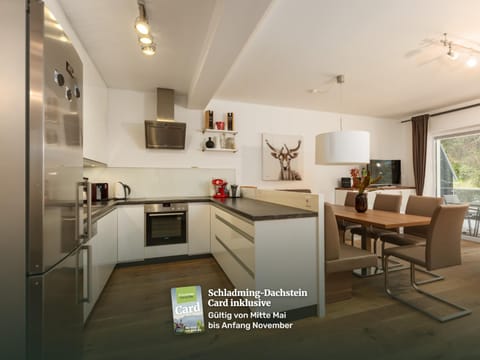 Coffee/tea facilities, Kitchen or kitchenette