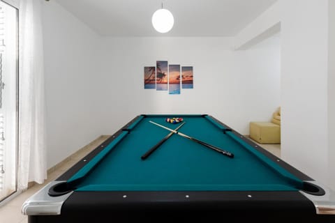 Villa Laguna Sunrise by Ezoria Villas Villa in Peyia