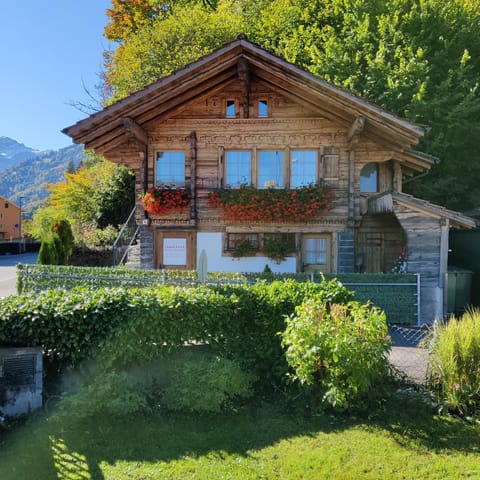 Little Chalet Pirelli 1783 Apartment in Interlaken